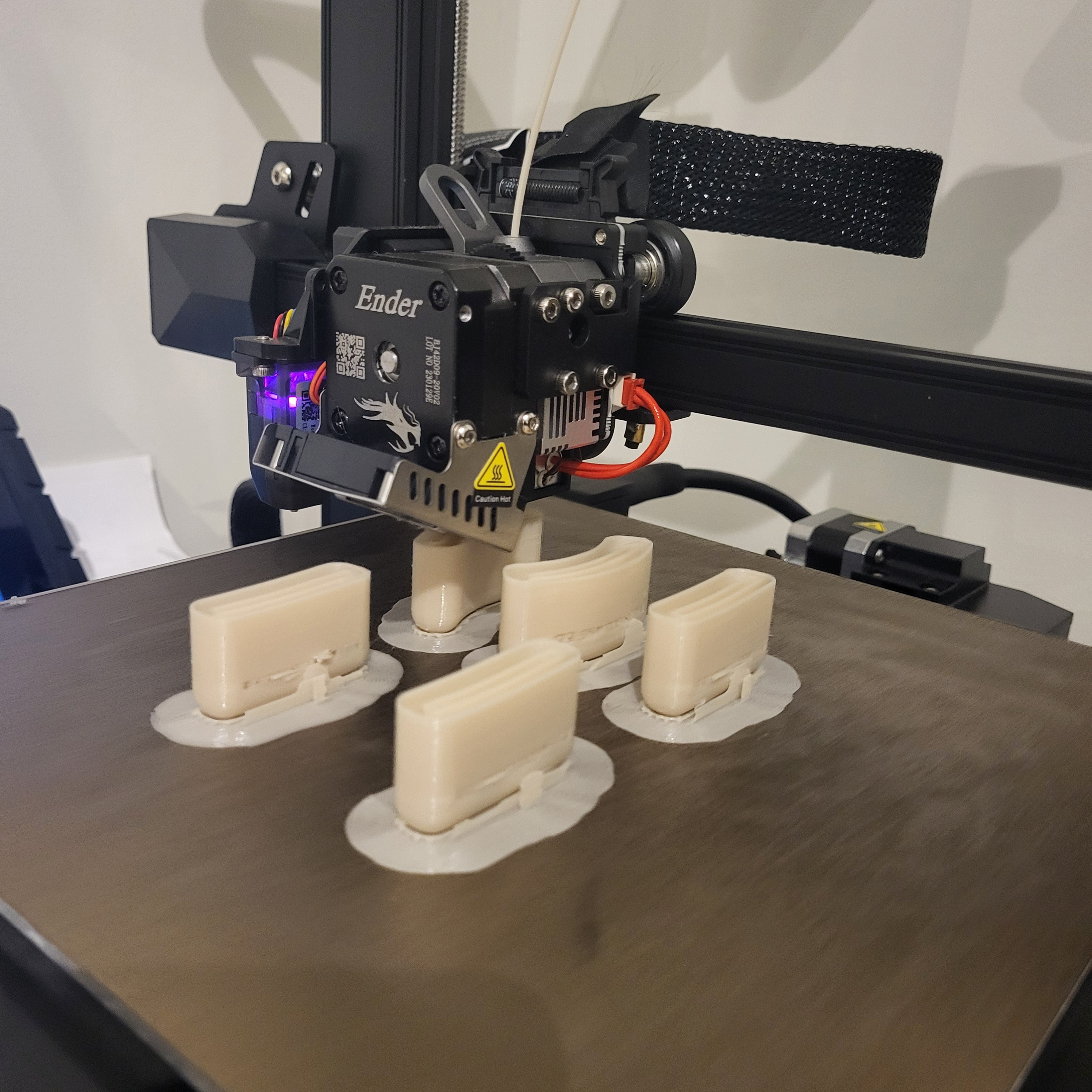 Friendly Furniture: Miniature Furniture Samples - exhibit detail 5