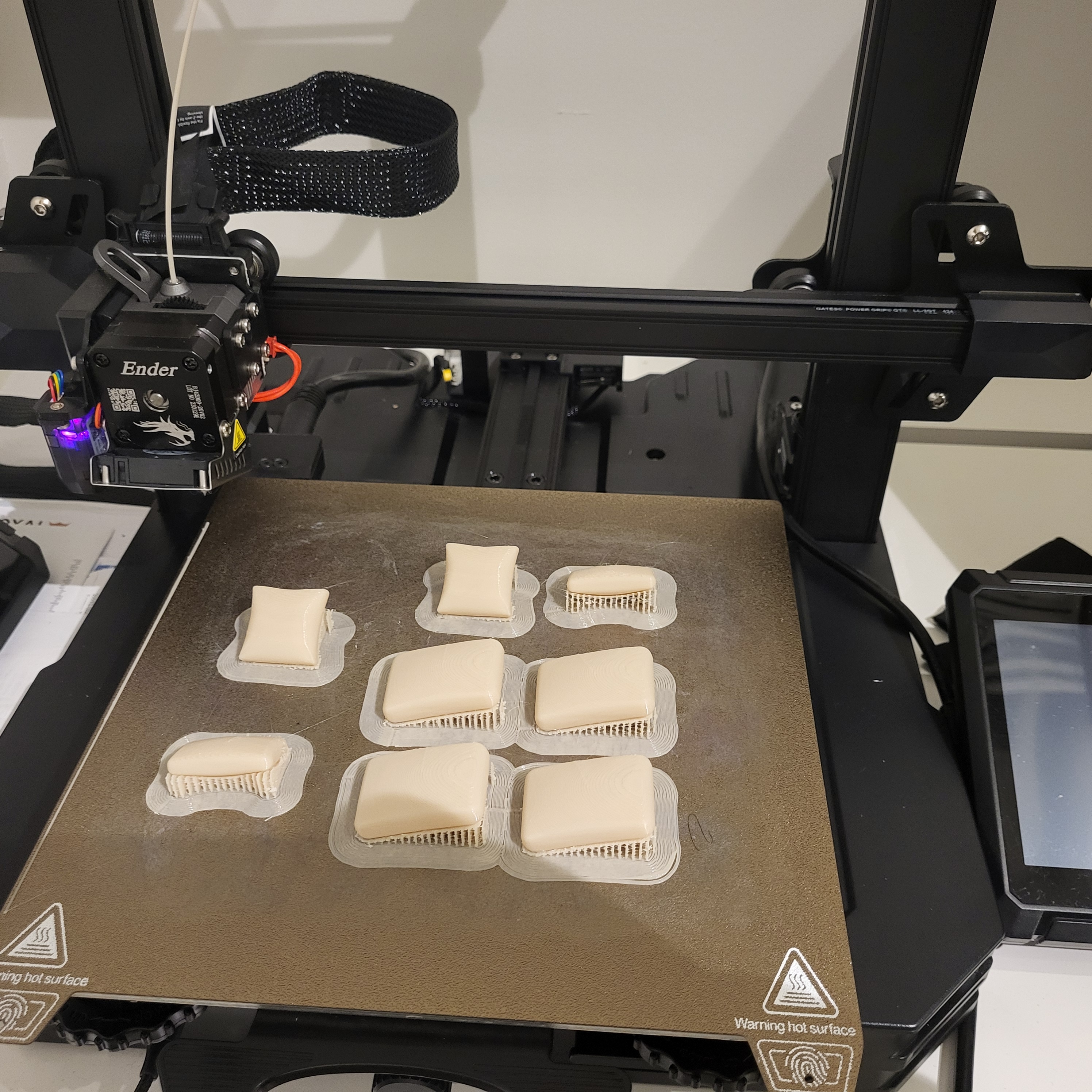 Friendly Furniture: Miniature Furniture Samples - exhibit detail 3